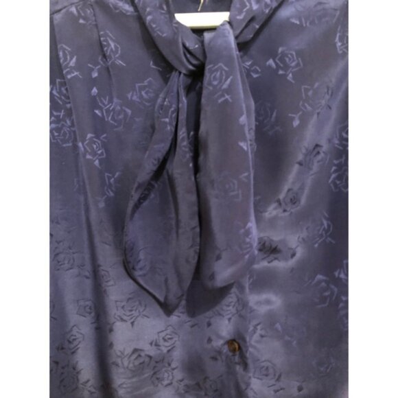 Vintage purple blouse with tie neck - Picture 9 of 10